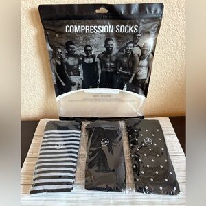 FIRM🖤Compression Socks - Black and White